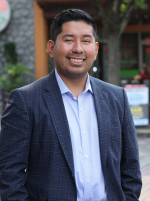 Rep. Ricki Ruiz (OR)