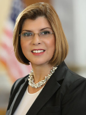 Sen. Nellie Pou (NJ)